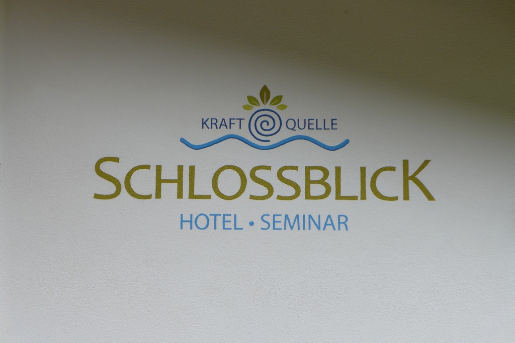 Name:  schloss Blick Hotel Kufstein   P1000990.jpg
Views: 10493
Size:  144.2 KB